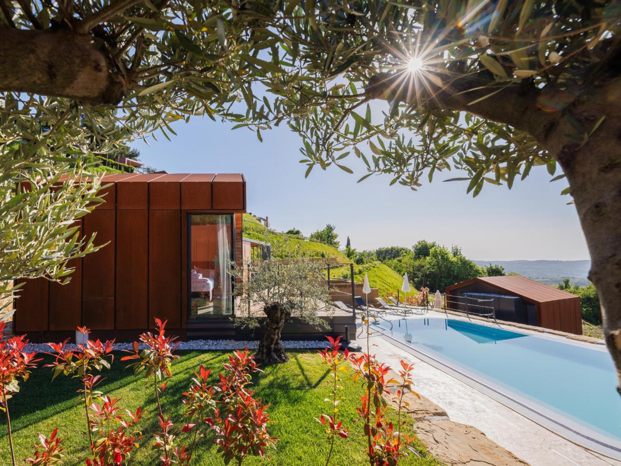 Wine Paradise - Glamping Resort Марезиге Экстерьер фото